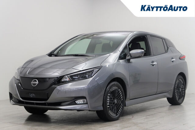 Nissan LEAF YLZ-692