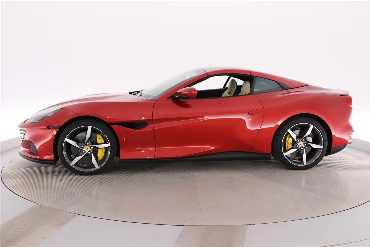 Ferrari Portofino M FUN-620 carousel image