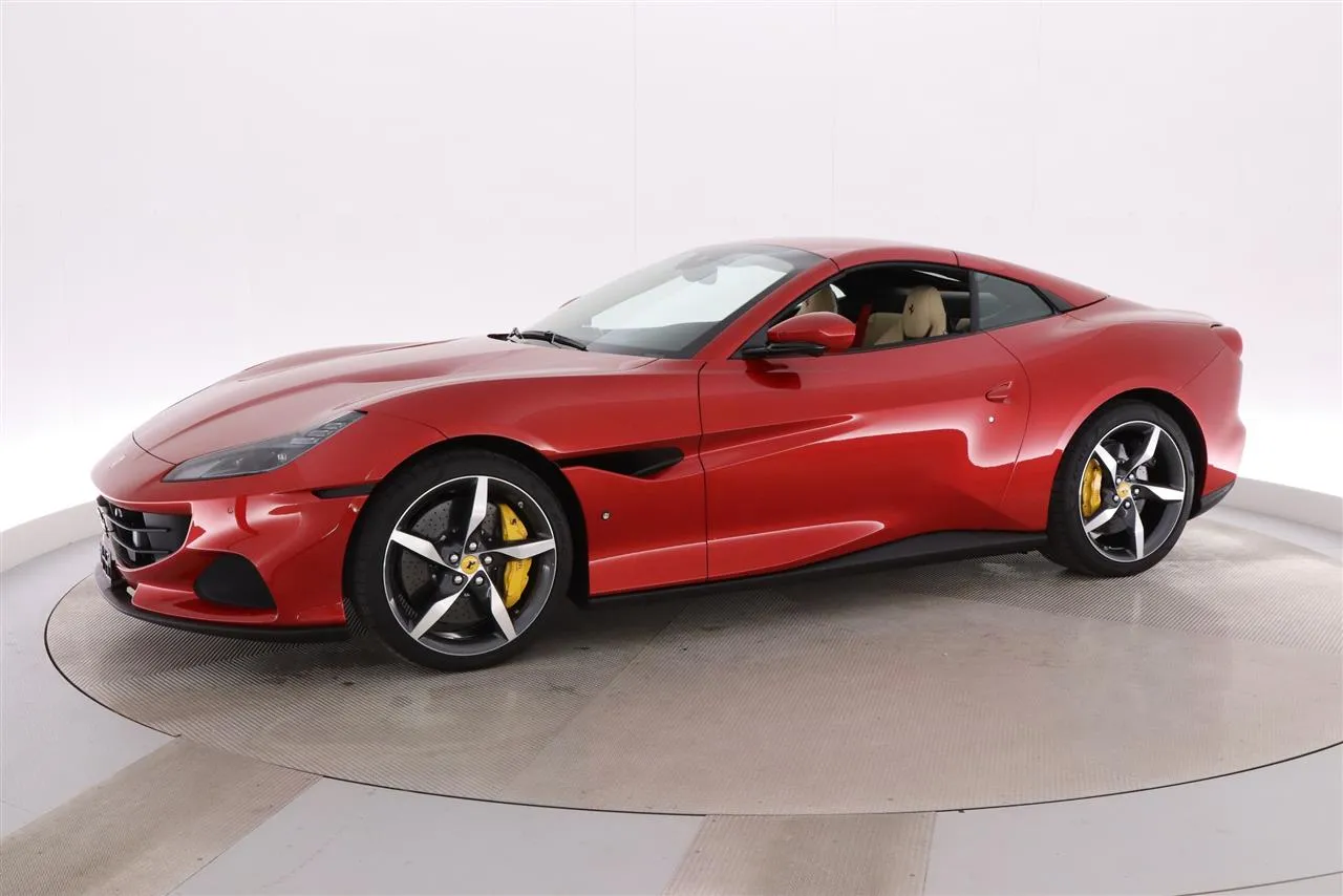 Ferrari Portofino M FUN-620 carousel image
