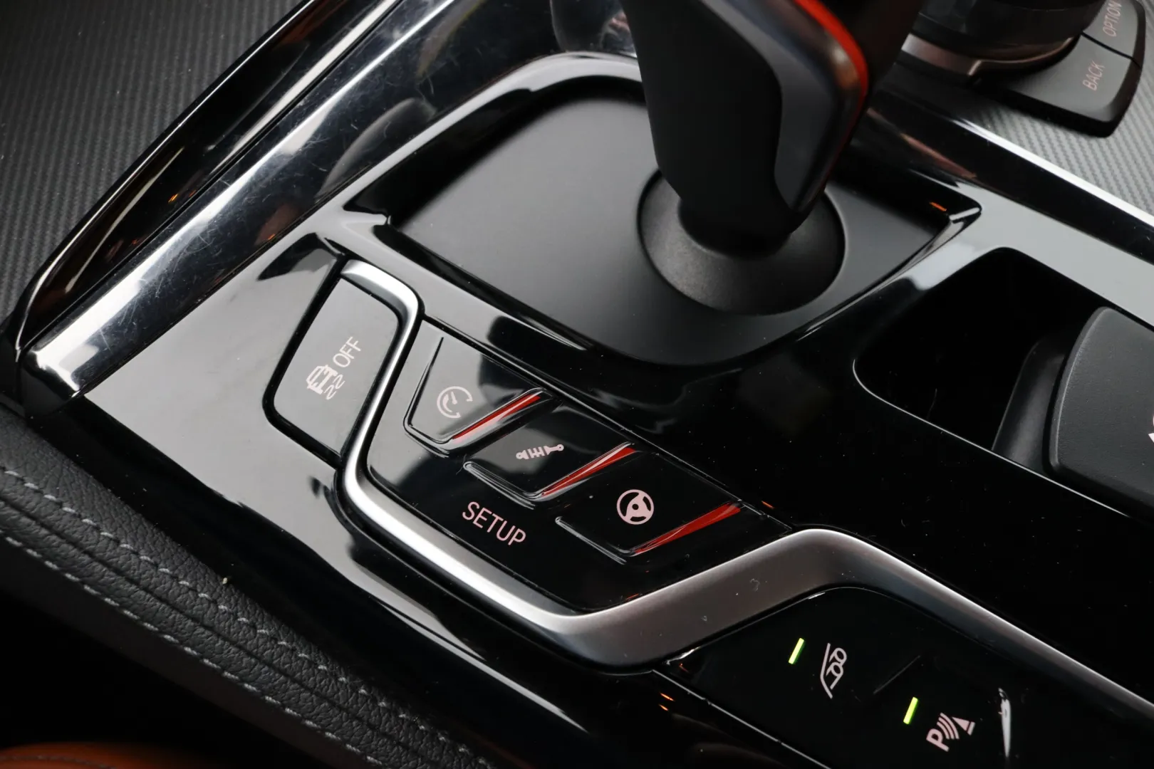 BMW M5 SMU-384 carousel image