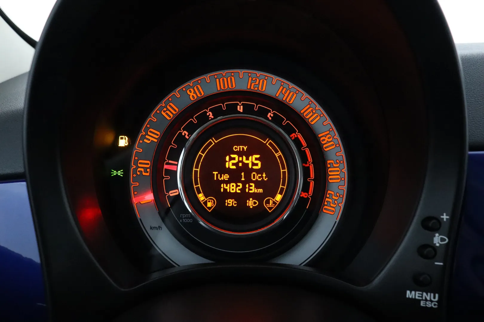 FIAT 500 CHX-893 carousel image