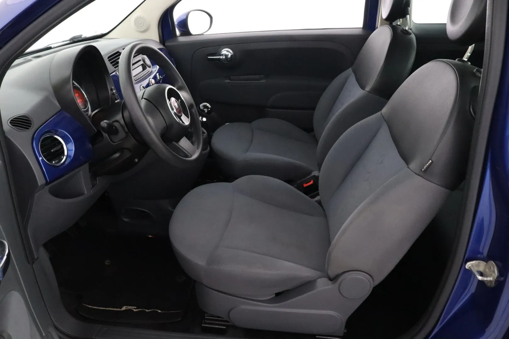 FIAT 500 CHX-893 carousel image