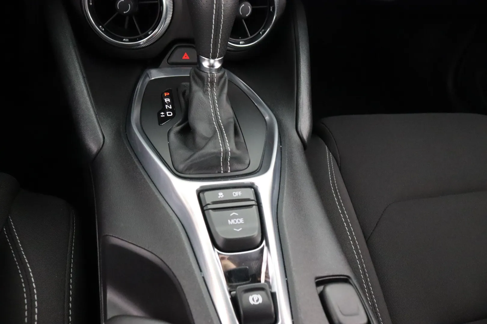 CHEVROLET Camaro KRC-202 carousel image