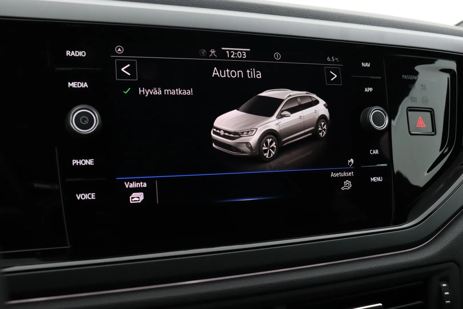 Volkswagen Taigo XSX-709 carousel image