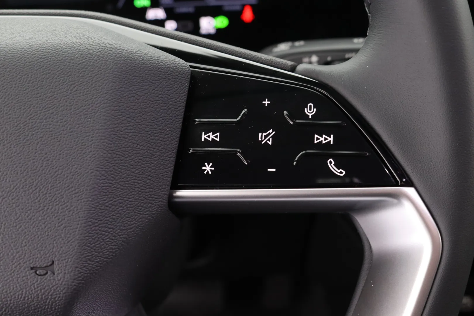 Audi A6 e-tron ISC-620 carousel image