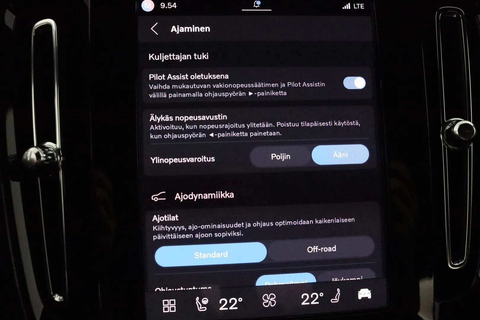 Volvo XC40 EVJ-364 carousel image