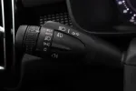 Volvo XC40 EVJ-759 carousel thumbs