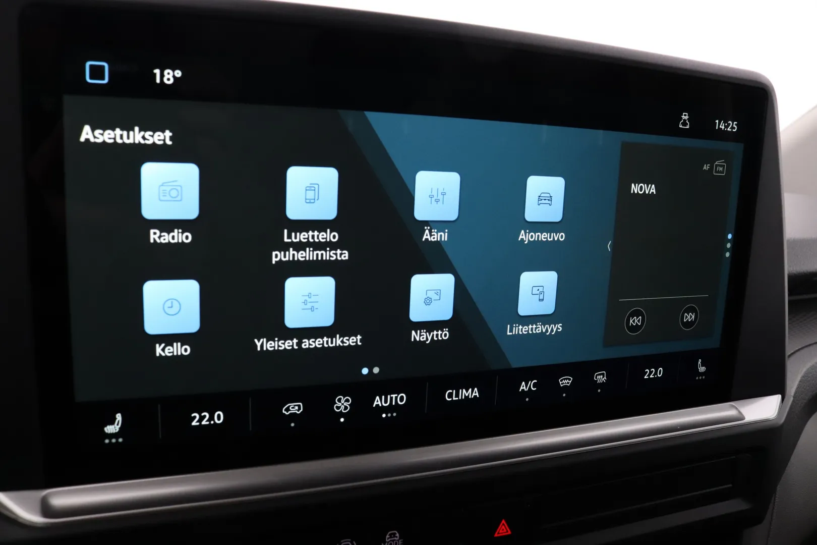 Volkswagen Transporter LTE-845 carousel image