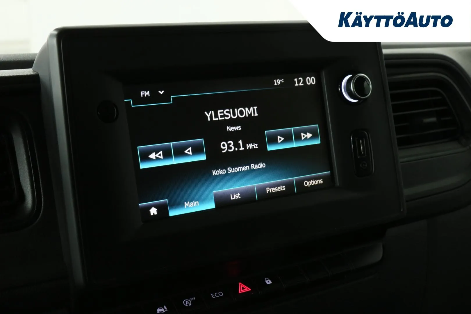 RENAULT Master KUH-250 carousel image