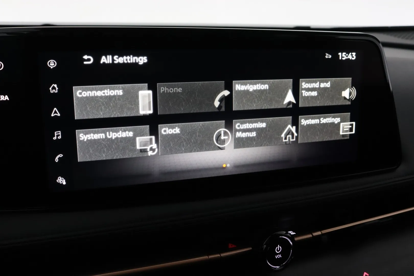 NISSAN Ariya FRG-100 carousel image
