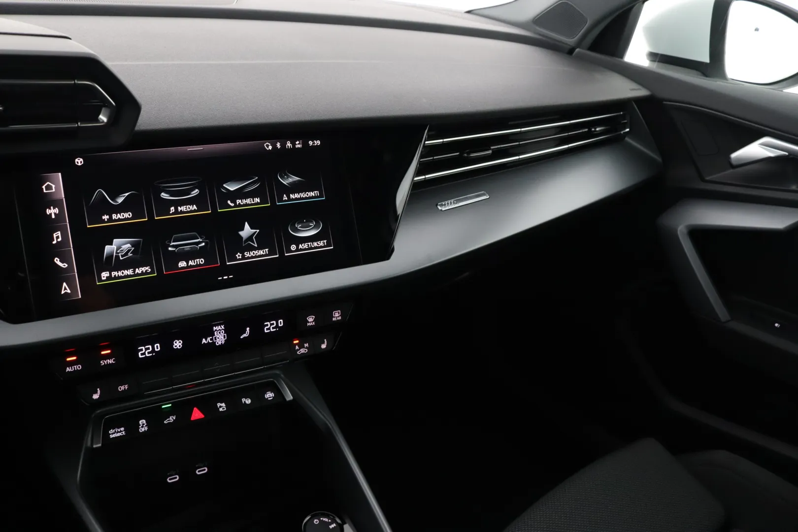 Audi A3 SZK-896 carousel image