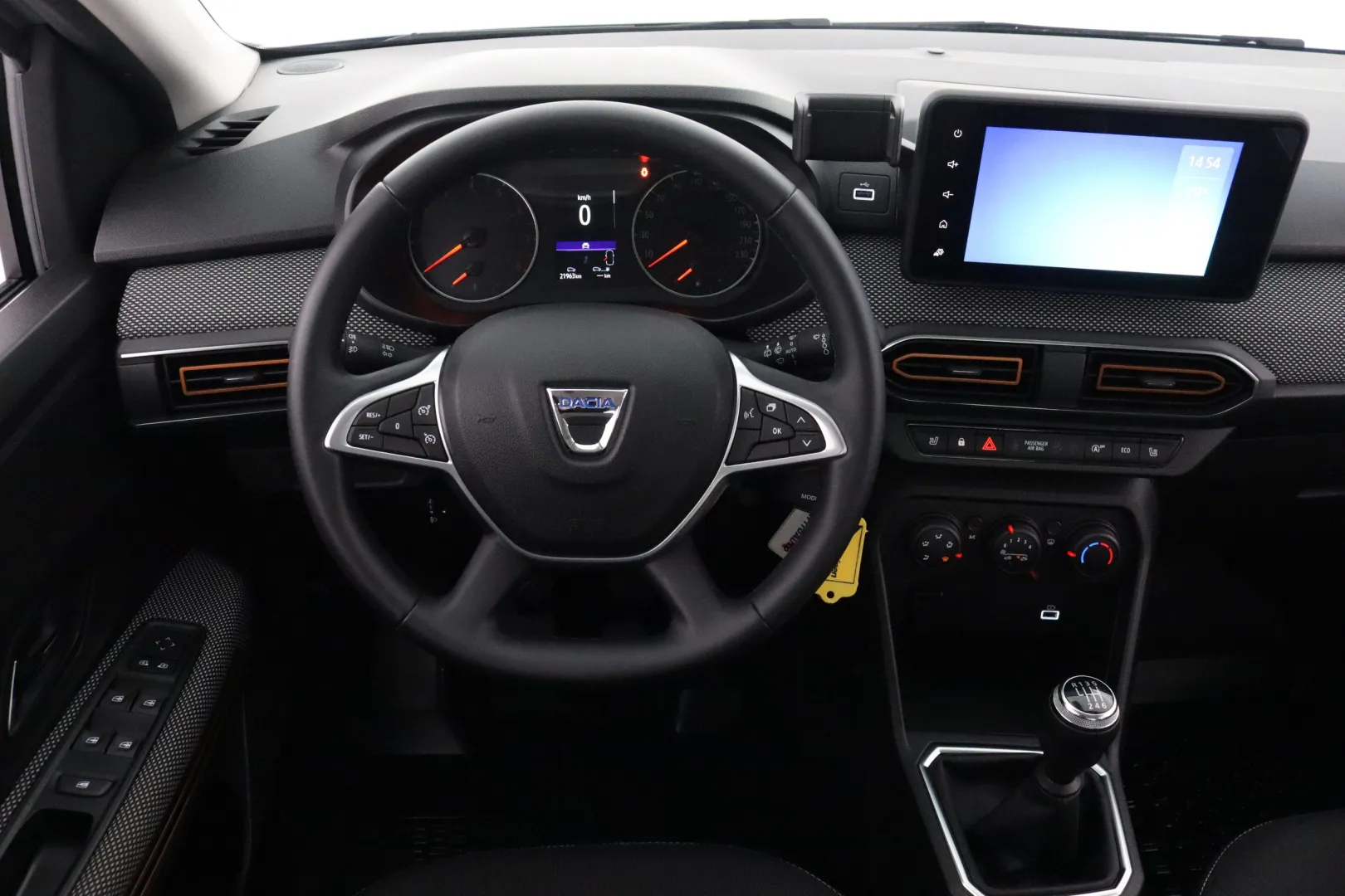 Dacia Sandero SOU-997 carousel image