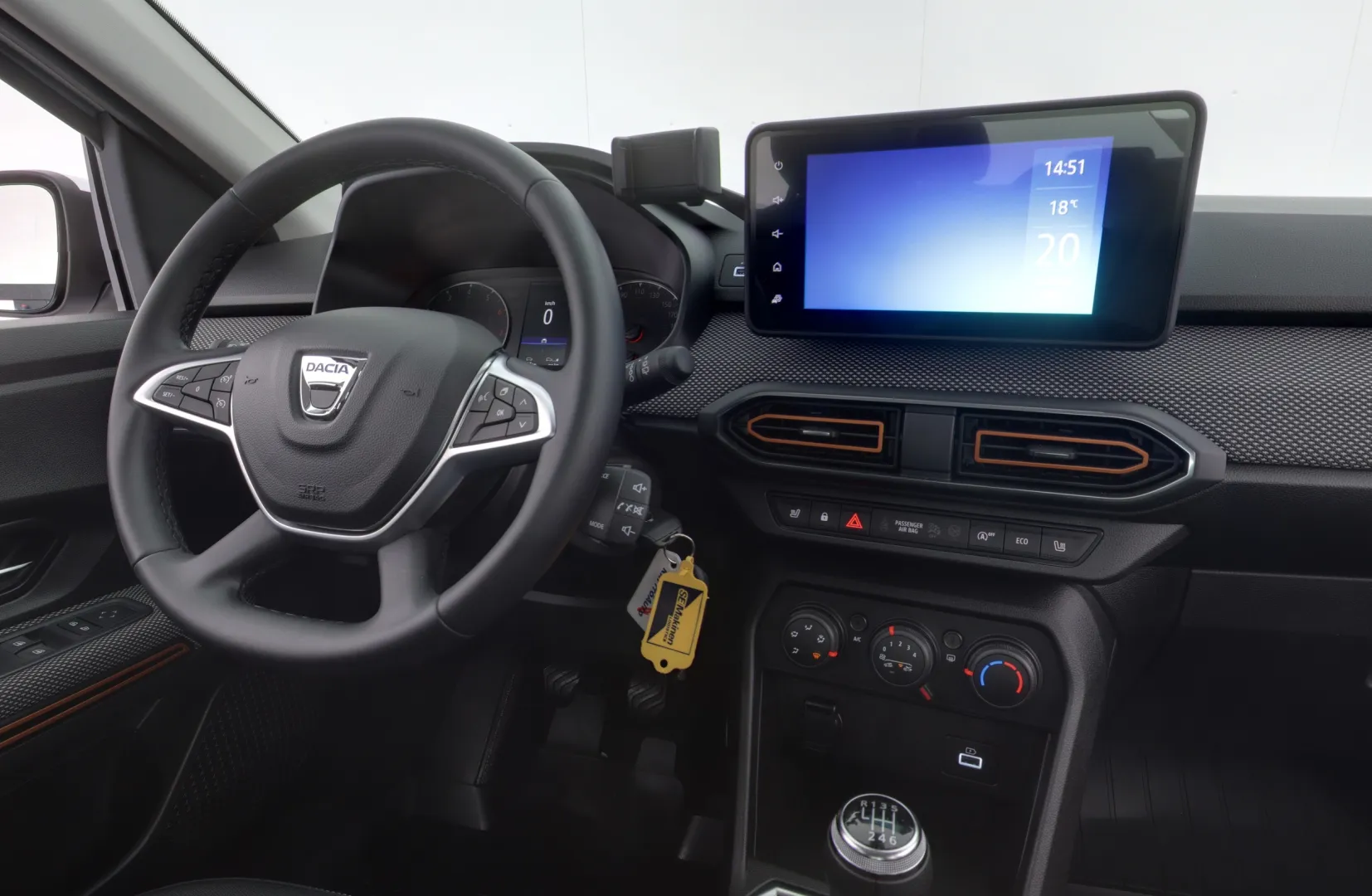 Dacia Sandero SOU-997 carousel image