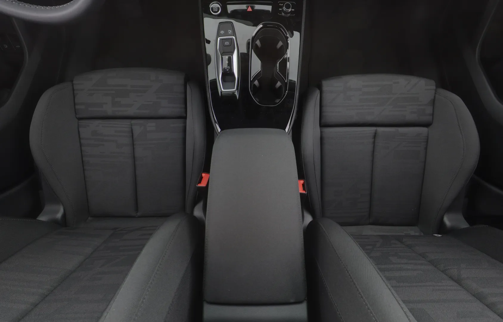 Audi A5 ZPK-561 carousel image