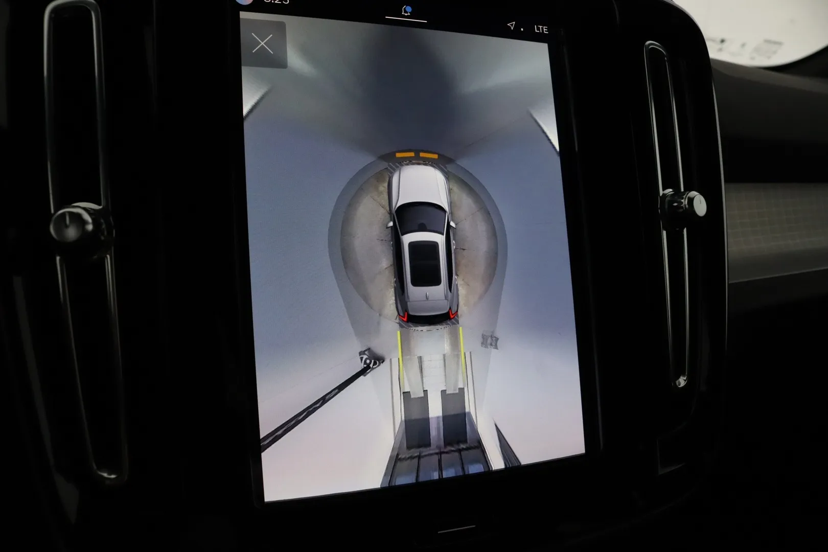 Volvo XC40 ZPL-568 carousel image