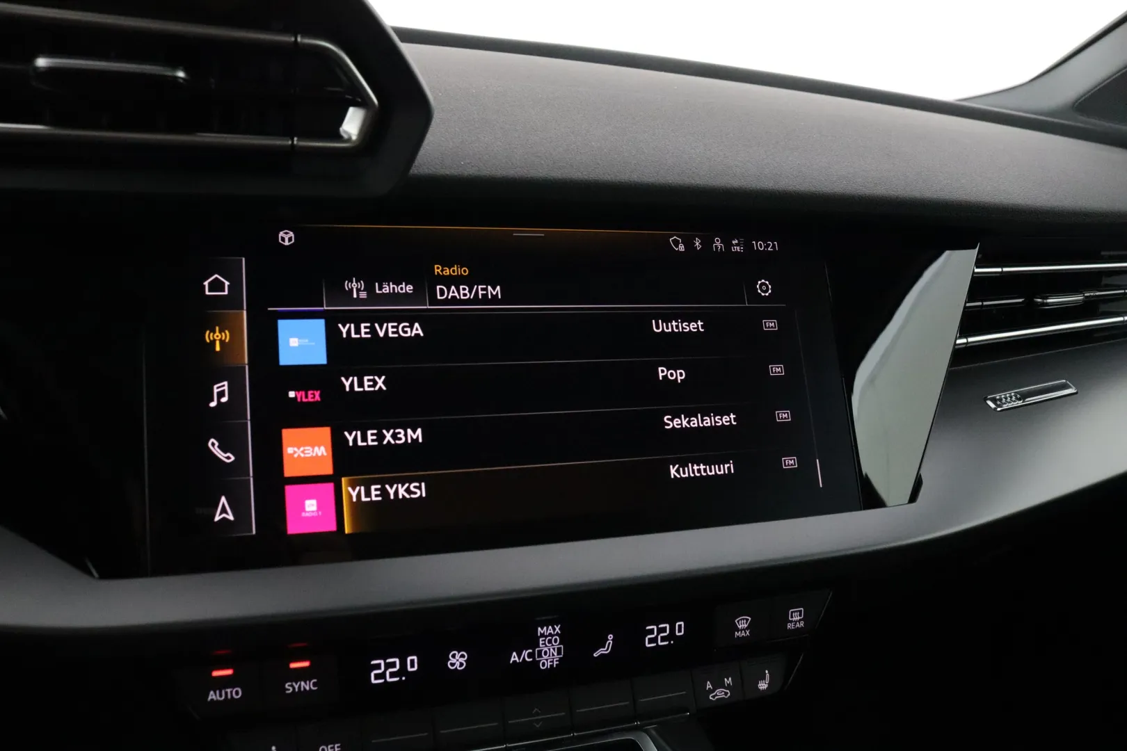 Audi A3 MPX-427 carousel image