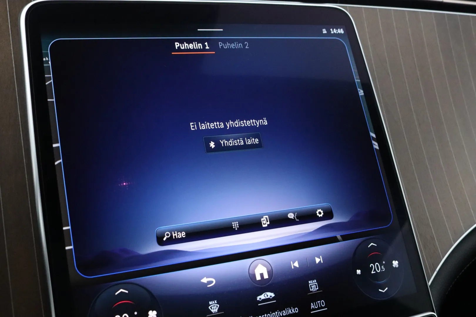 Mercedes-Benz EQS GOU-869 carousel image