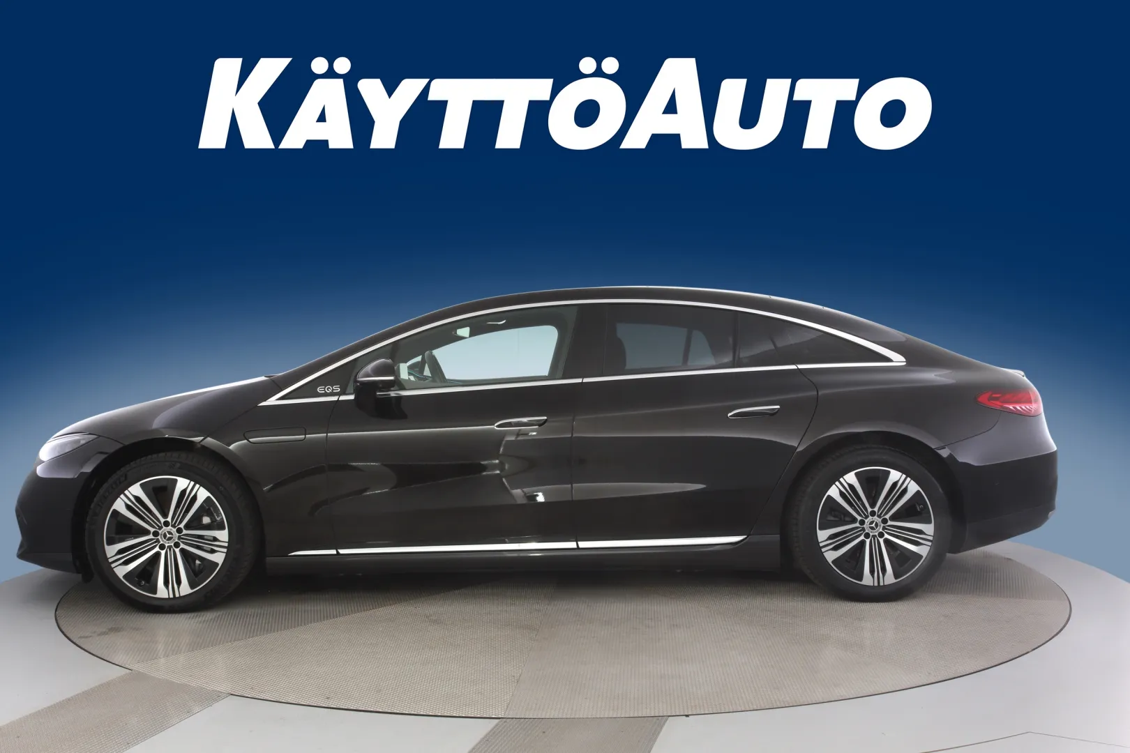 Mercedes-Benz EQS GOU-869 carousel image