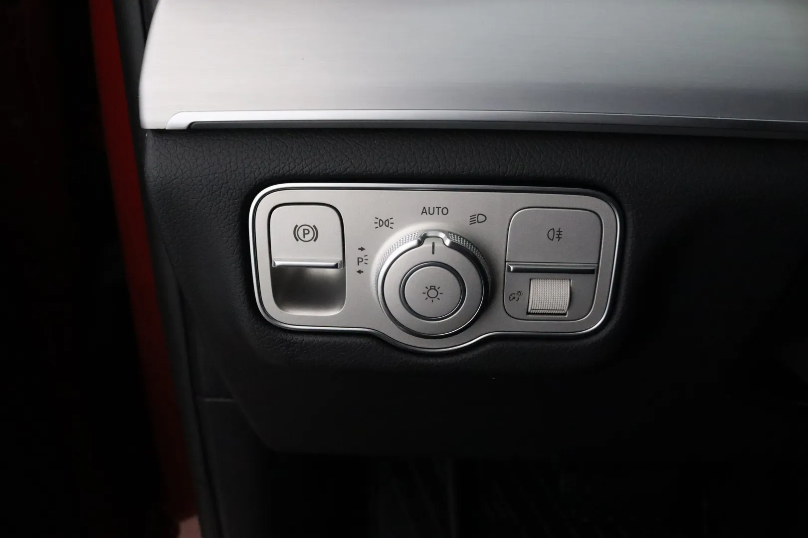 Mercedes-Benz GLE LRR-402 carousel image