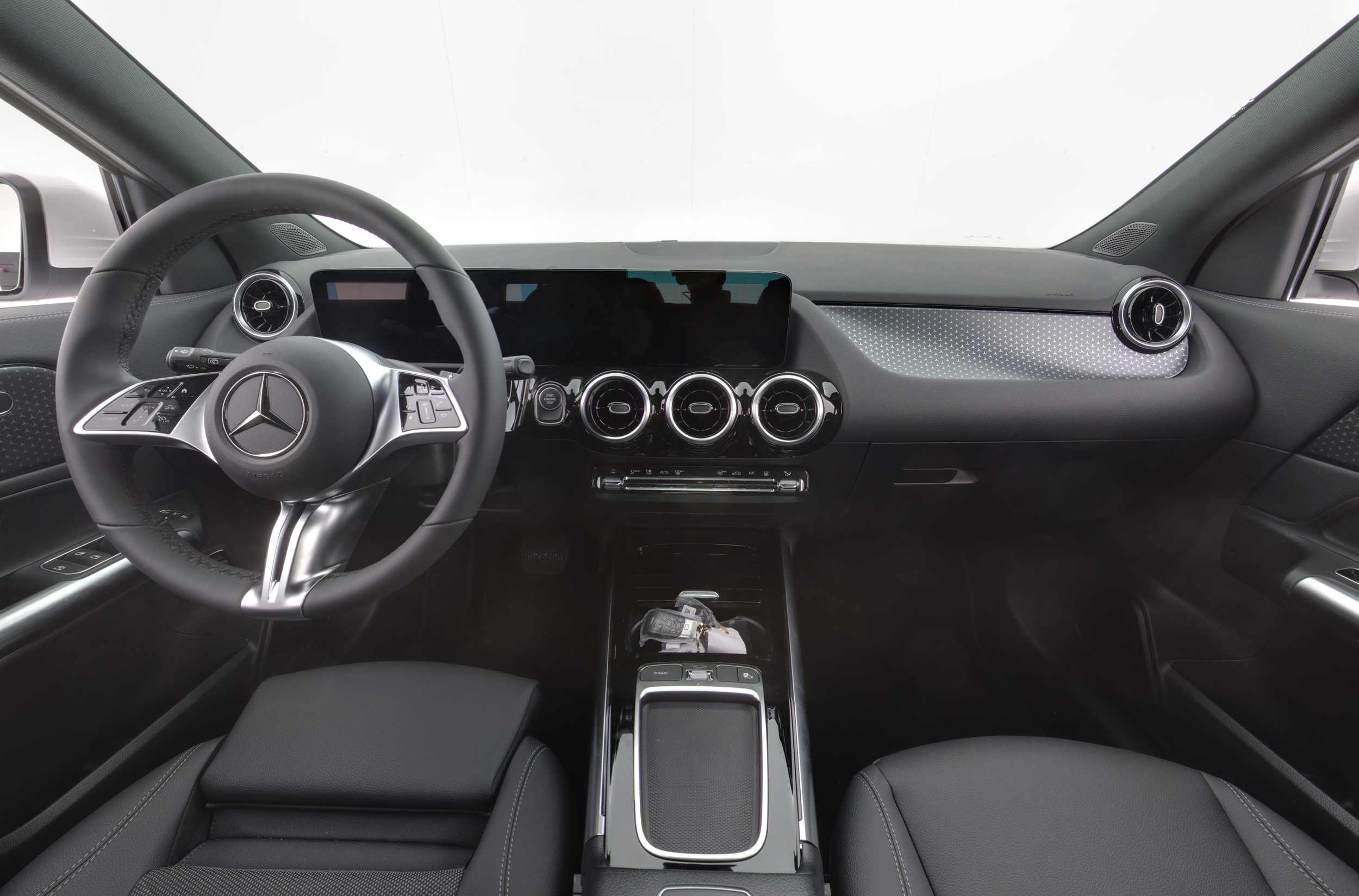 Mercedes-Benz GLA 250 e A Star Edition 2025, kuva 7/30
