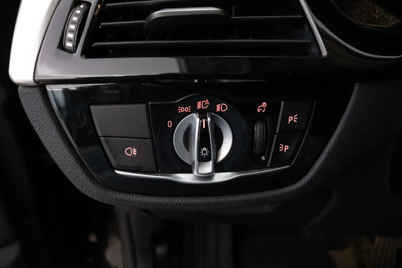 BMW 530 EUB-497 carousel image