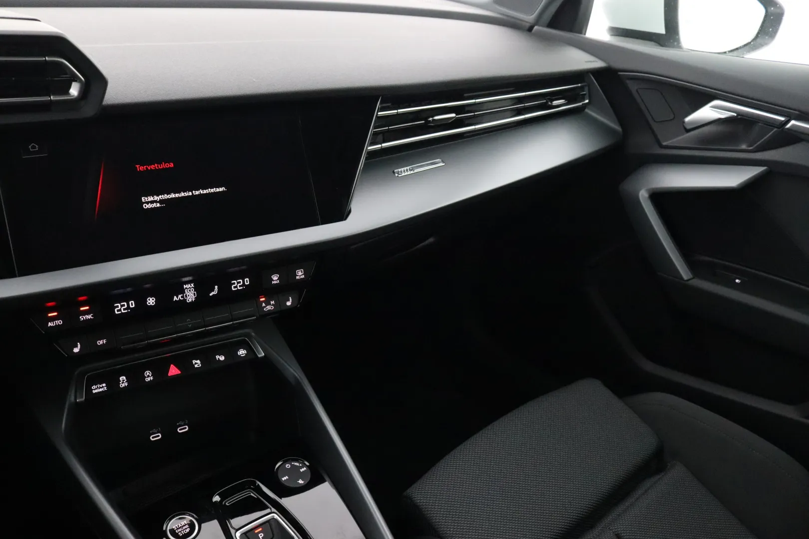 Audi A3 YYF-753 carousel image