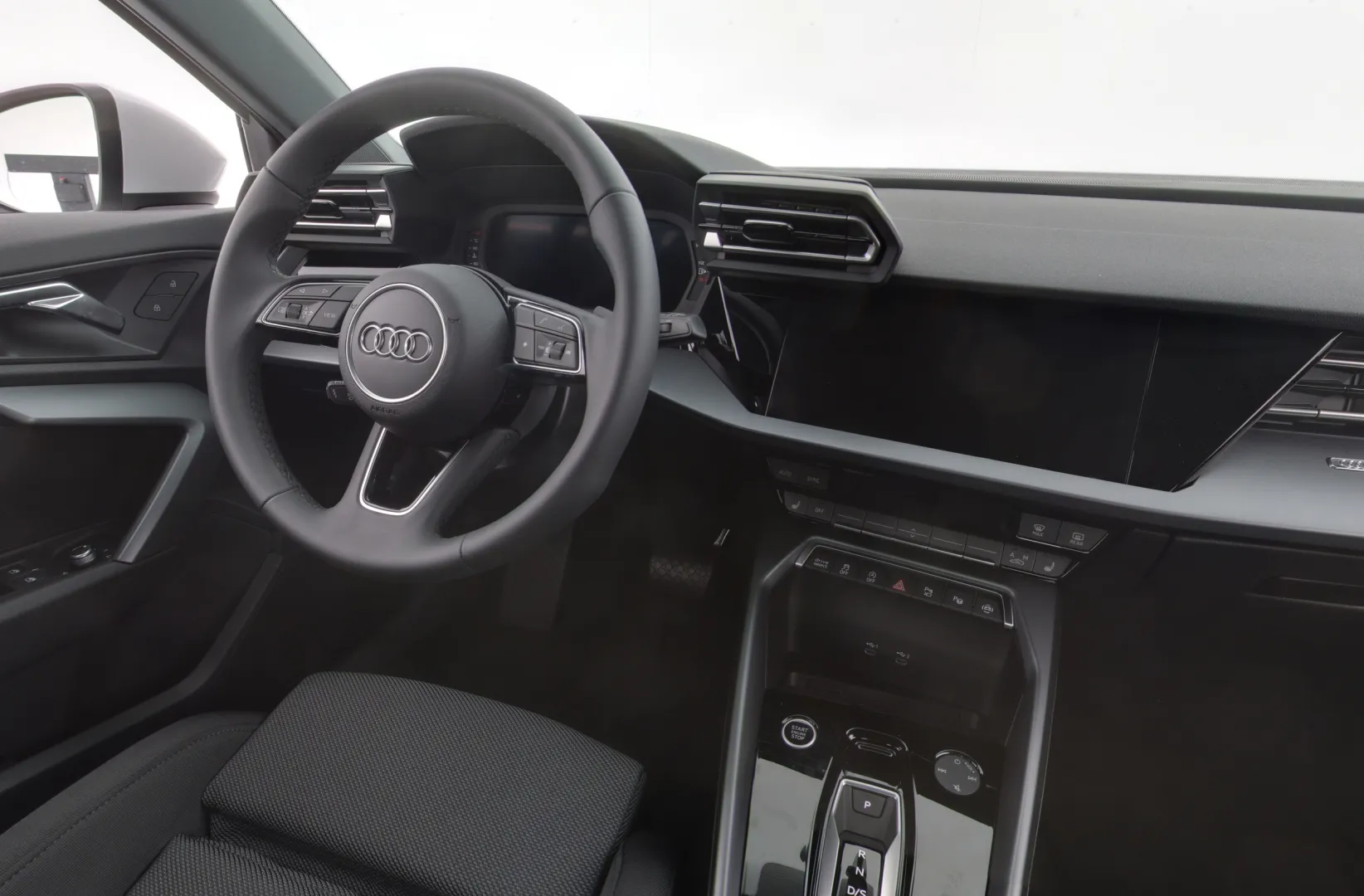 Audi A3 YYF-753 carousel image