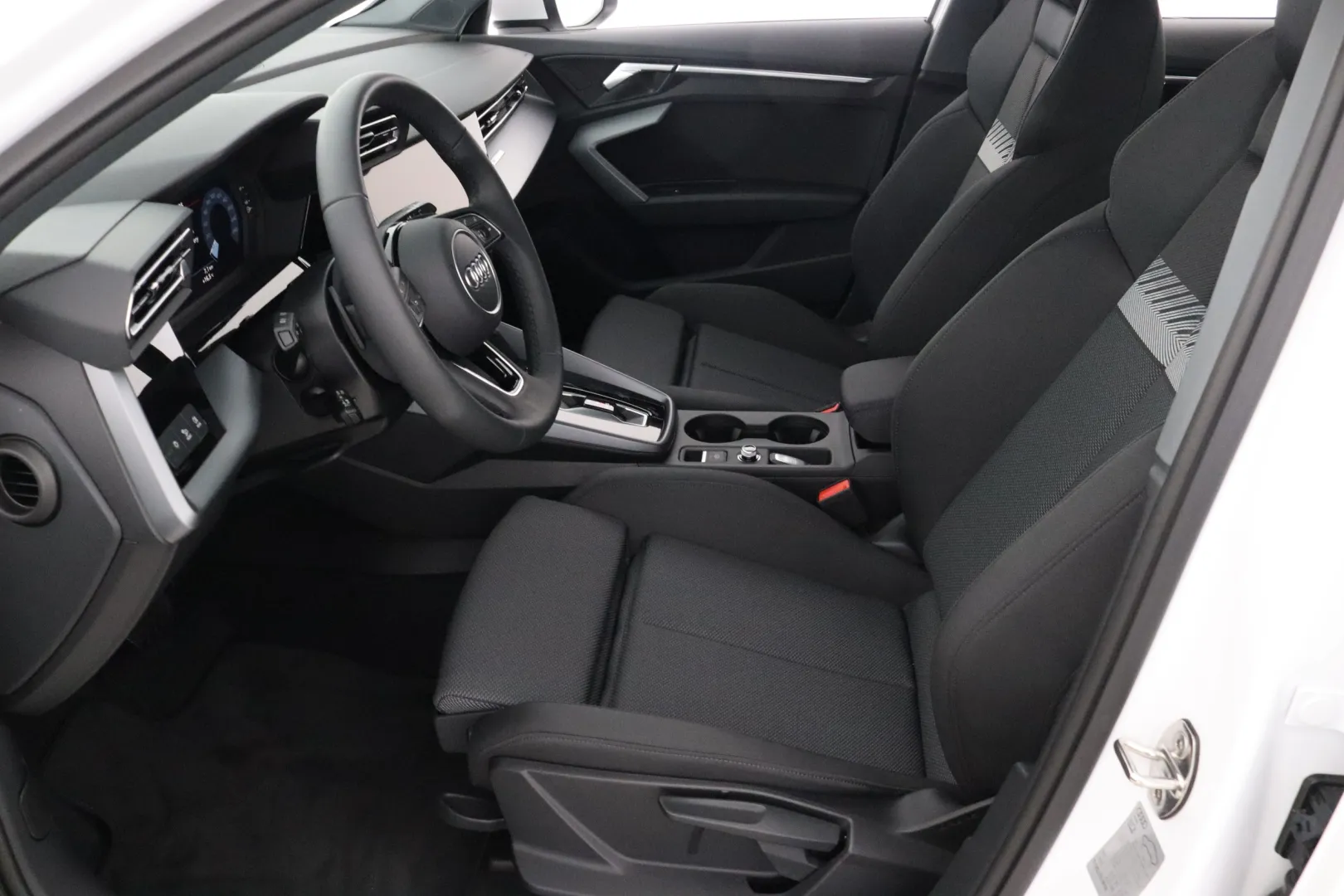 Audi A3 YYF-753 carousel image