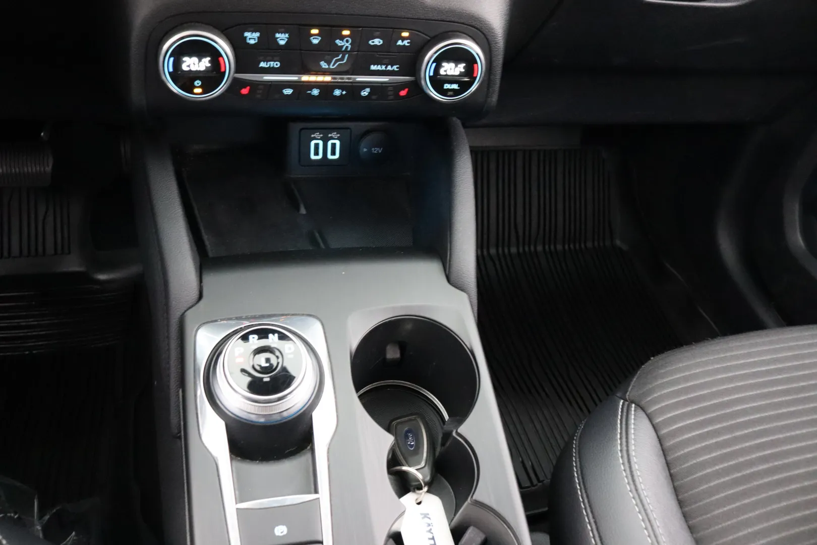 Ford Kuga FON-435 carousel image
