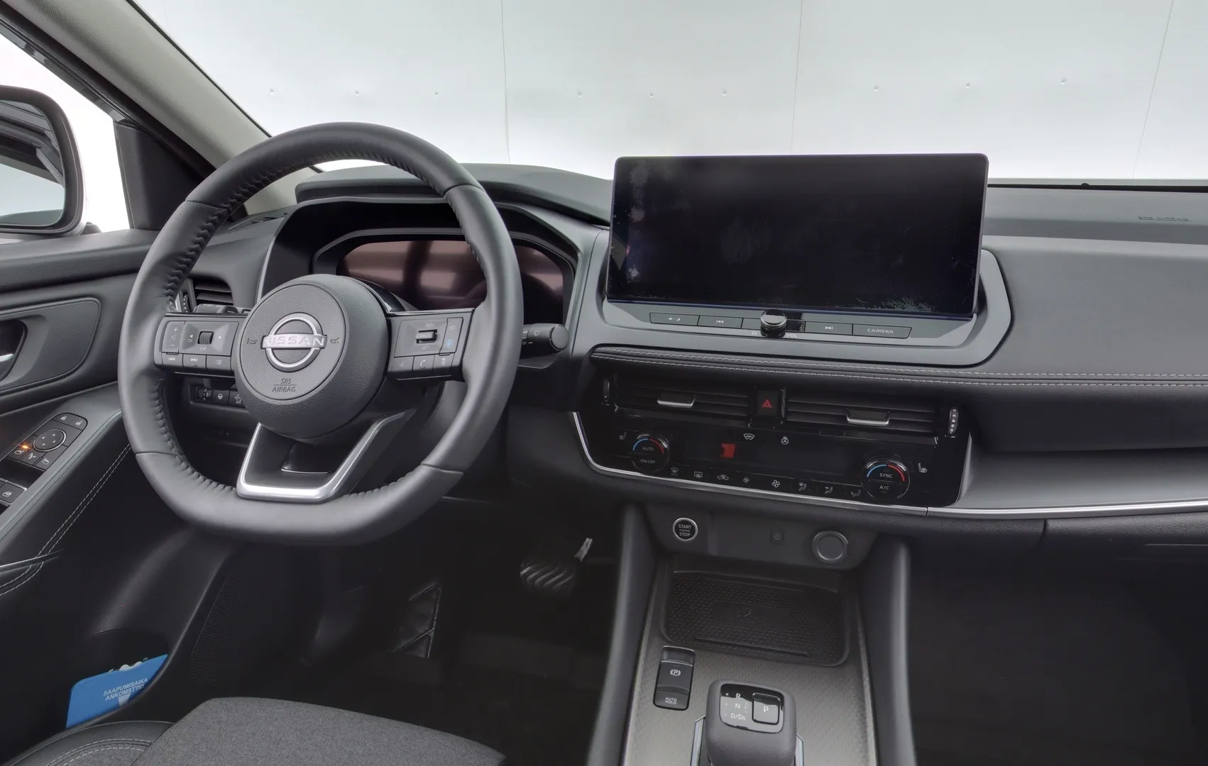 Nissan Qashqai CSN-216 carousel image