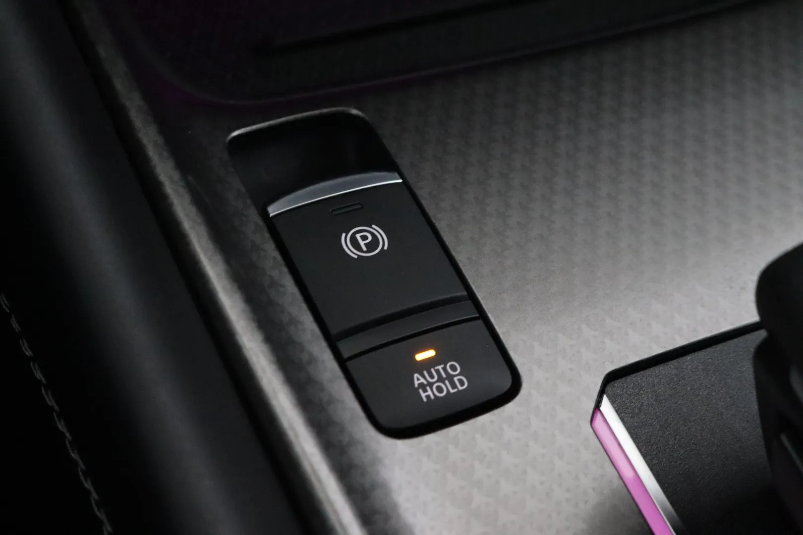Nissan Qashqai CSN-216 carousel image