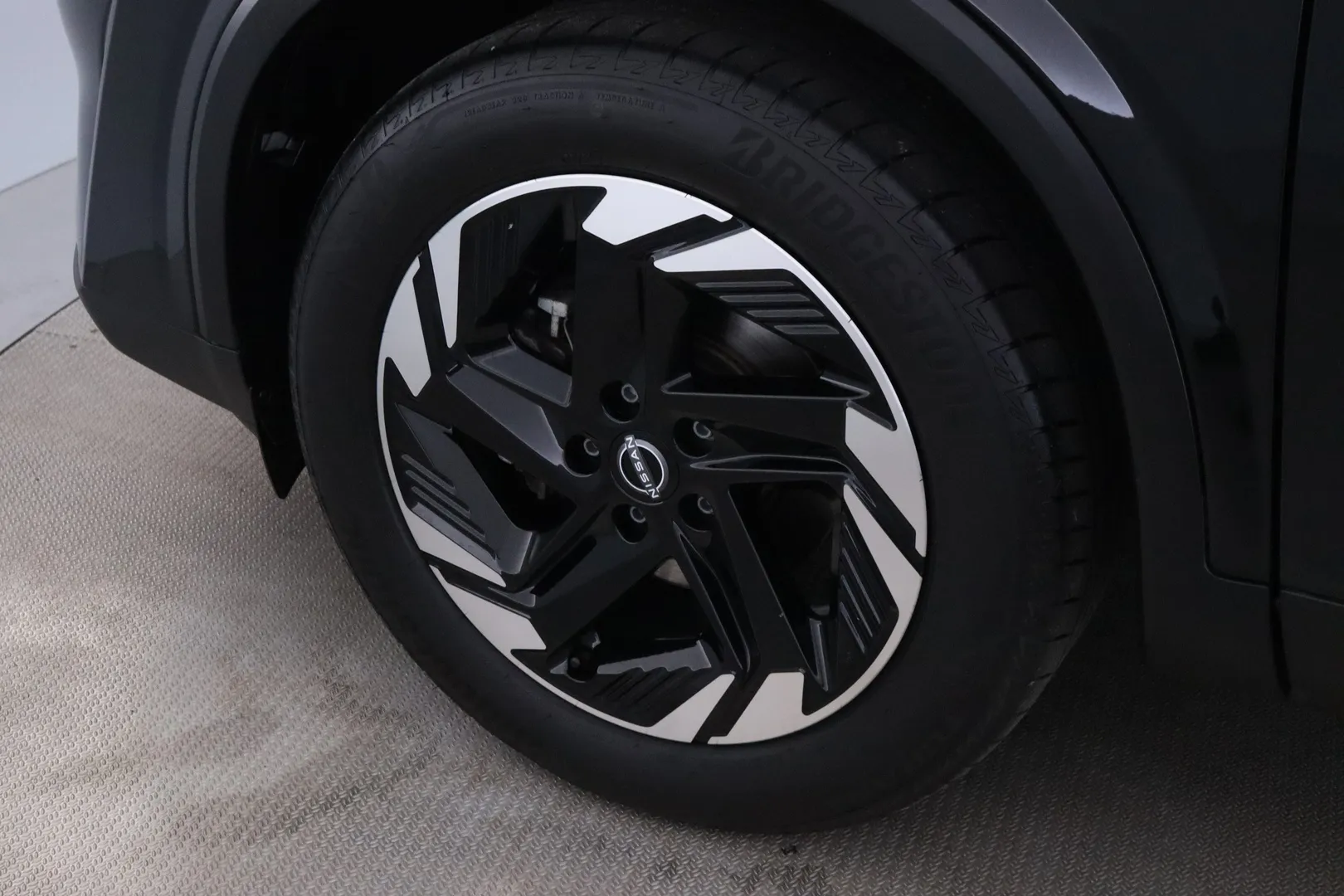 Nissan Qashqai CSN-216 carousel image