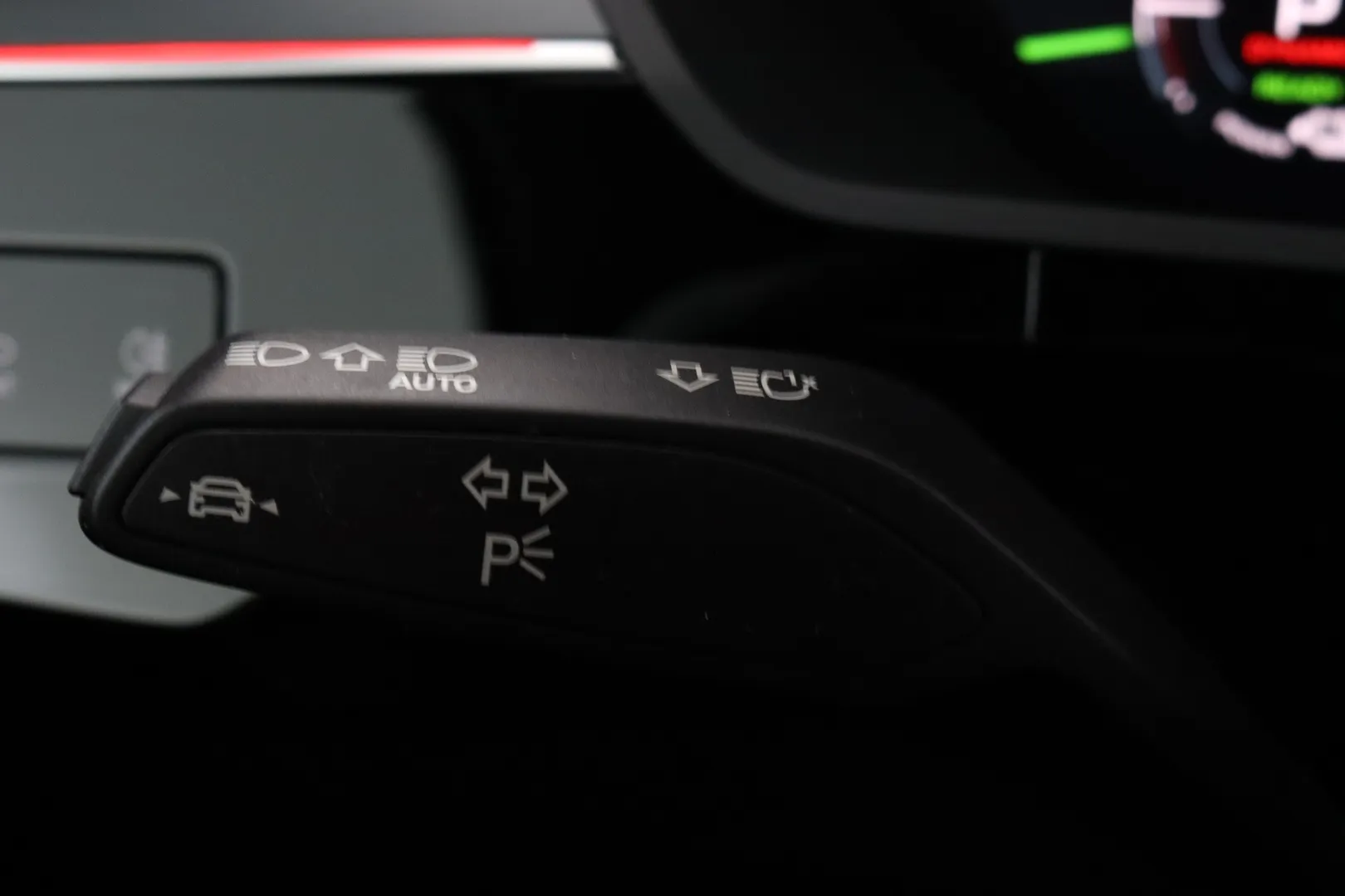 AUDI Q8 e-tron RVS-734 carousel image