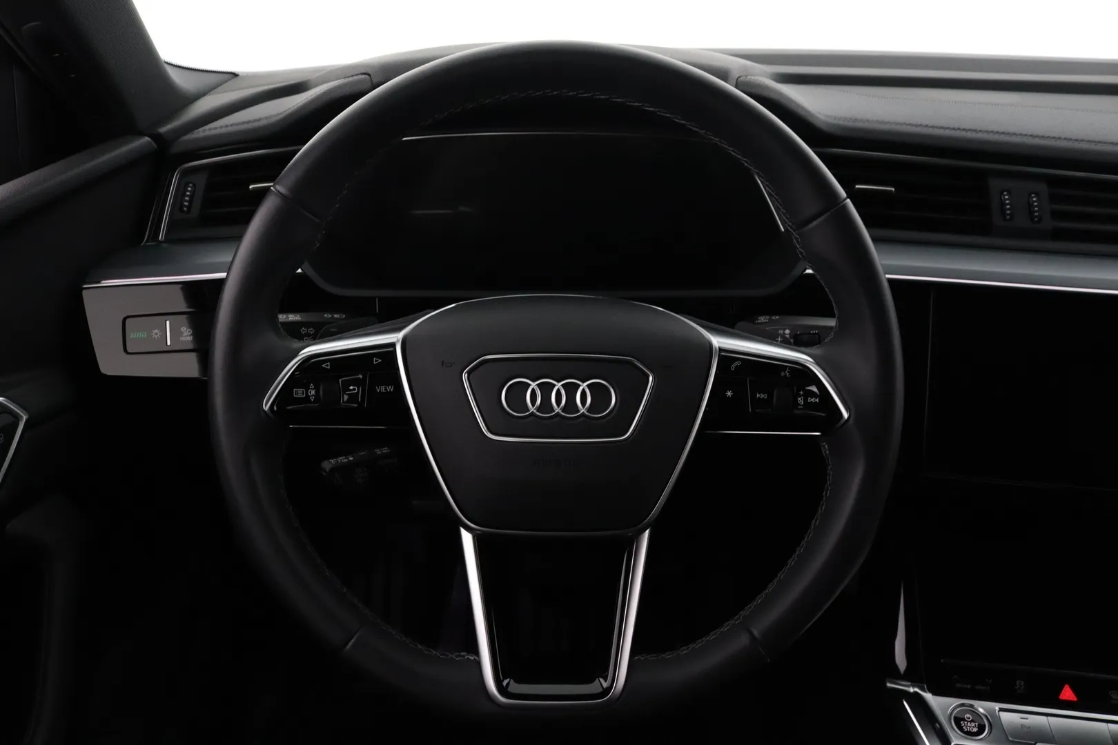 AUDI Q8 e-tron RVS-734 carousel image