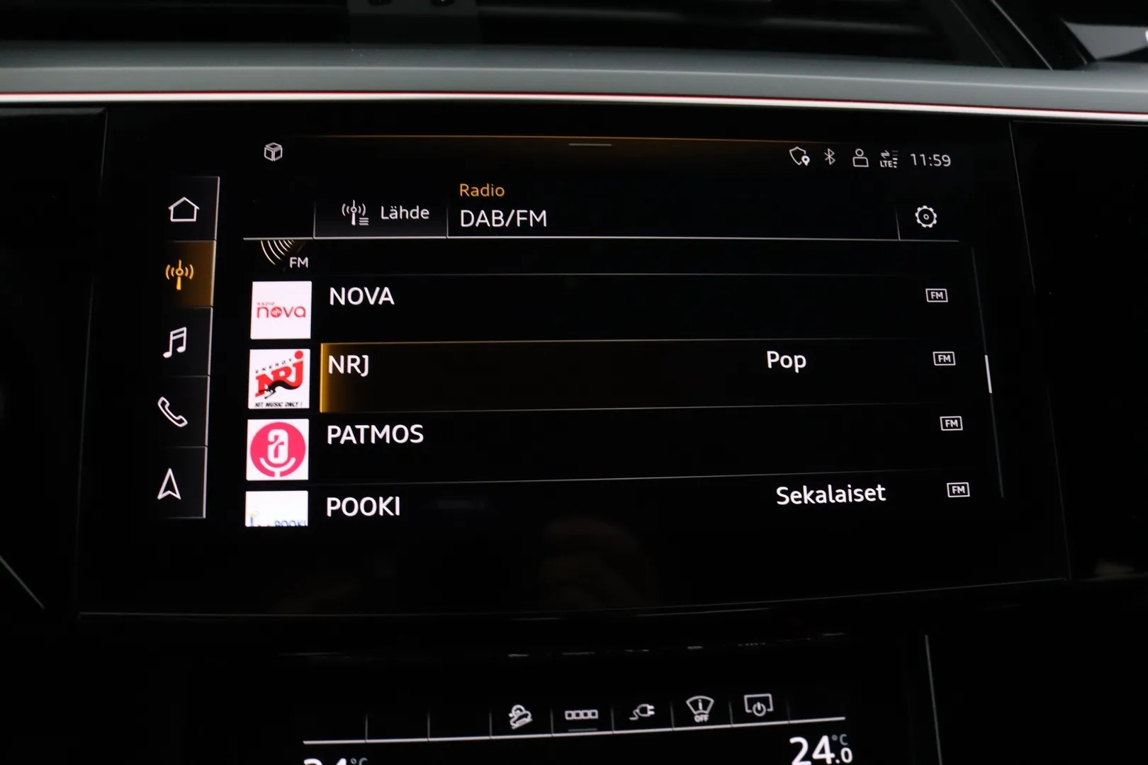AUDI Q8 e-tron RVS-734 carousel image