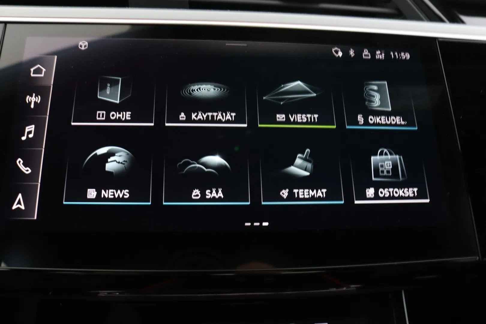 AUDI Q8 e-tron RVS-734 carousel image