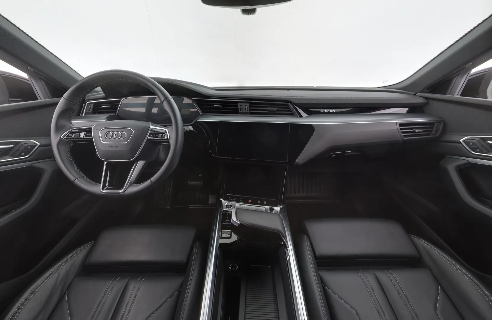 AUDI Q8 e-tron RVS-734 carousel image