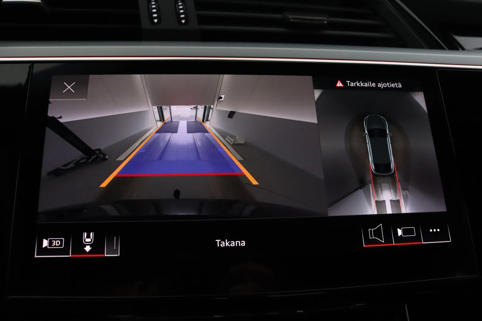 AUDI Q8 e-tron RVS-734 carousel image