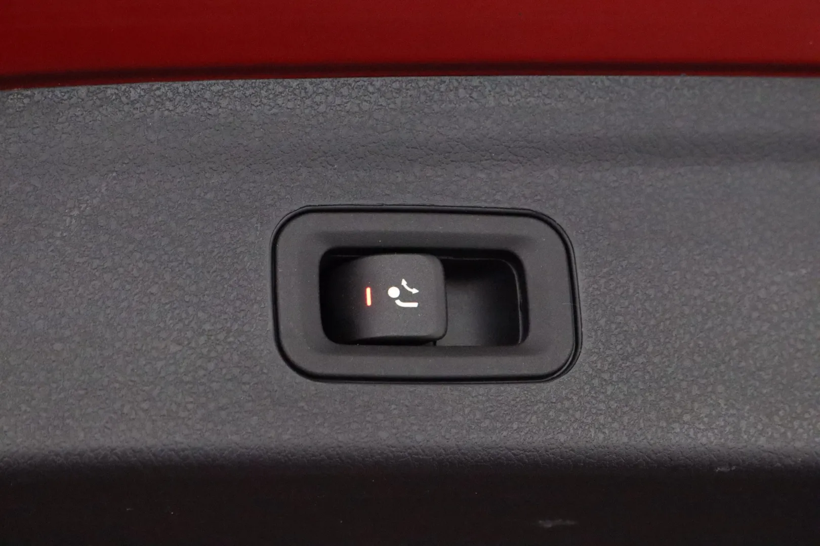 MERCEDES-BENZ GLE ZNT-606 carousel image