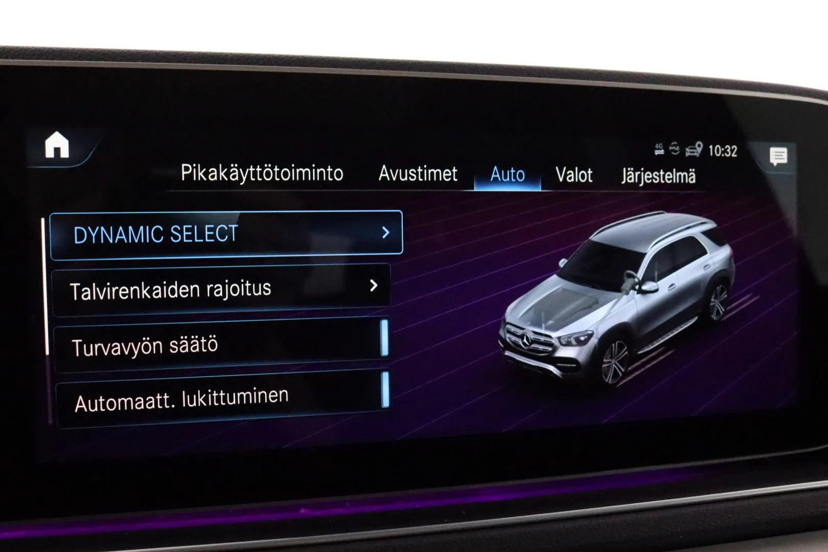 MERCEDES-BENZ GLE ZNT-606 carousel image