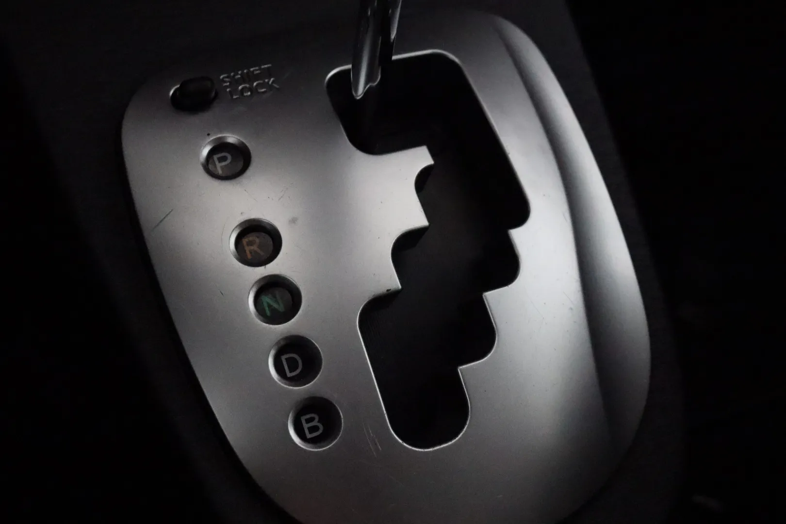 TOYOTA Yaris GKU-410 carousel image