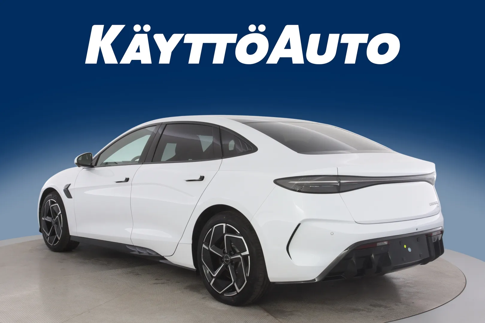 BYD Seal FSJ-365 carousel image