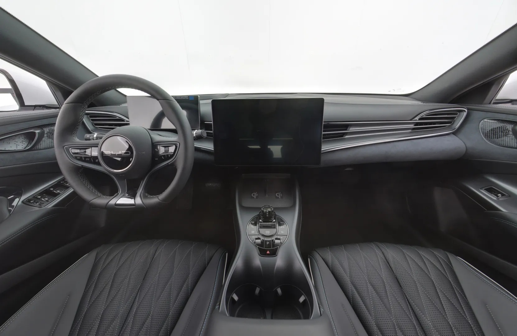 BYD Seal FSJ-365 carousel image