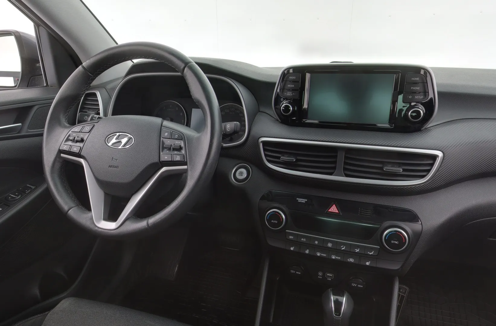HYUNDAI Tucson LOS-214 carousel image
