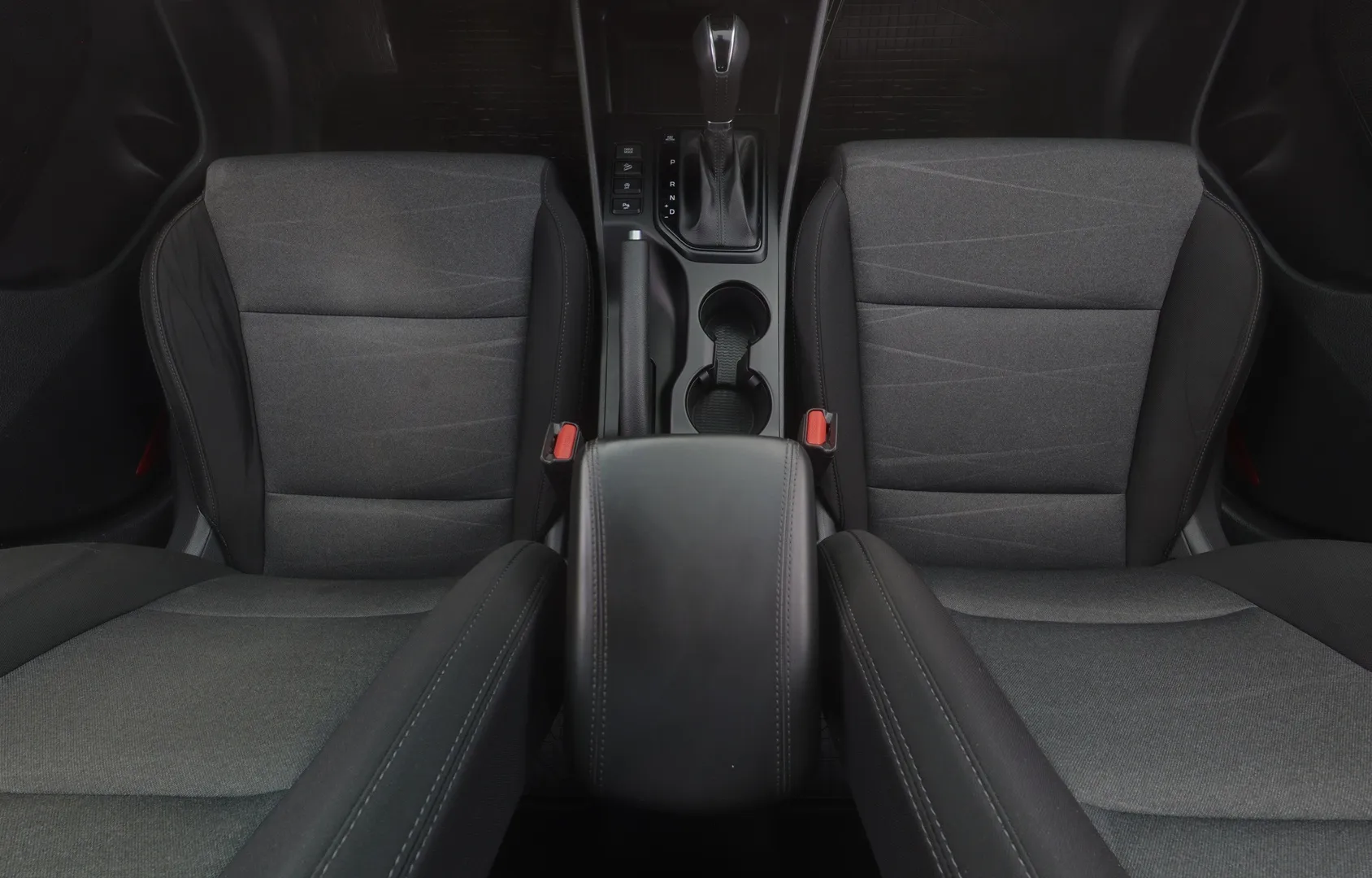 HYUNDAI Tucson LOS-214 carousel image