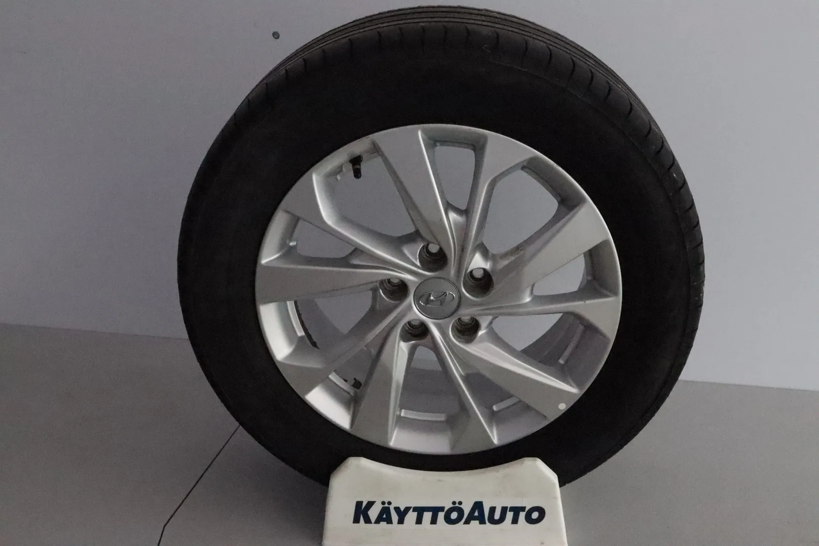 HYUNDAI Tucson LOS-214 carousel image