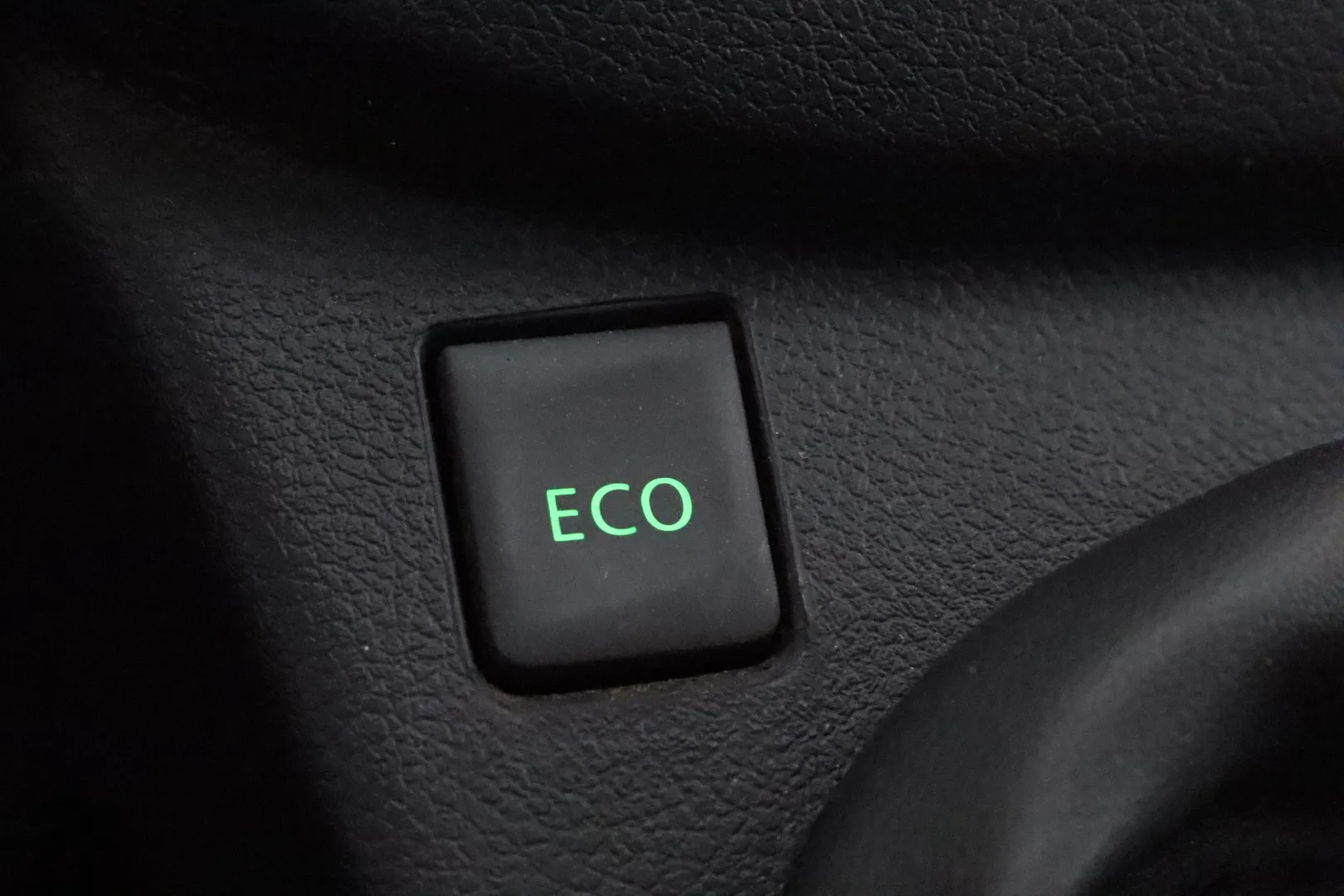 OPEL Vivaro LOB-333 carousel image