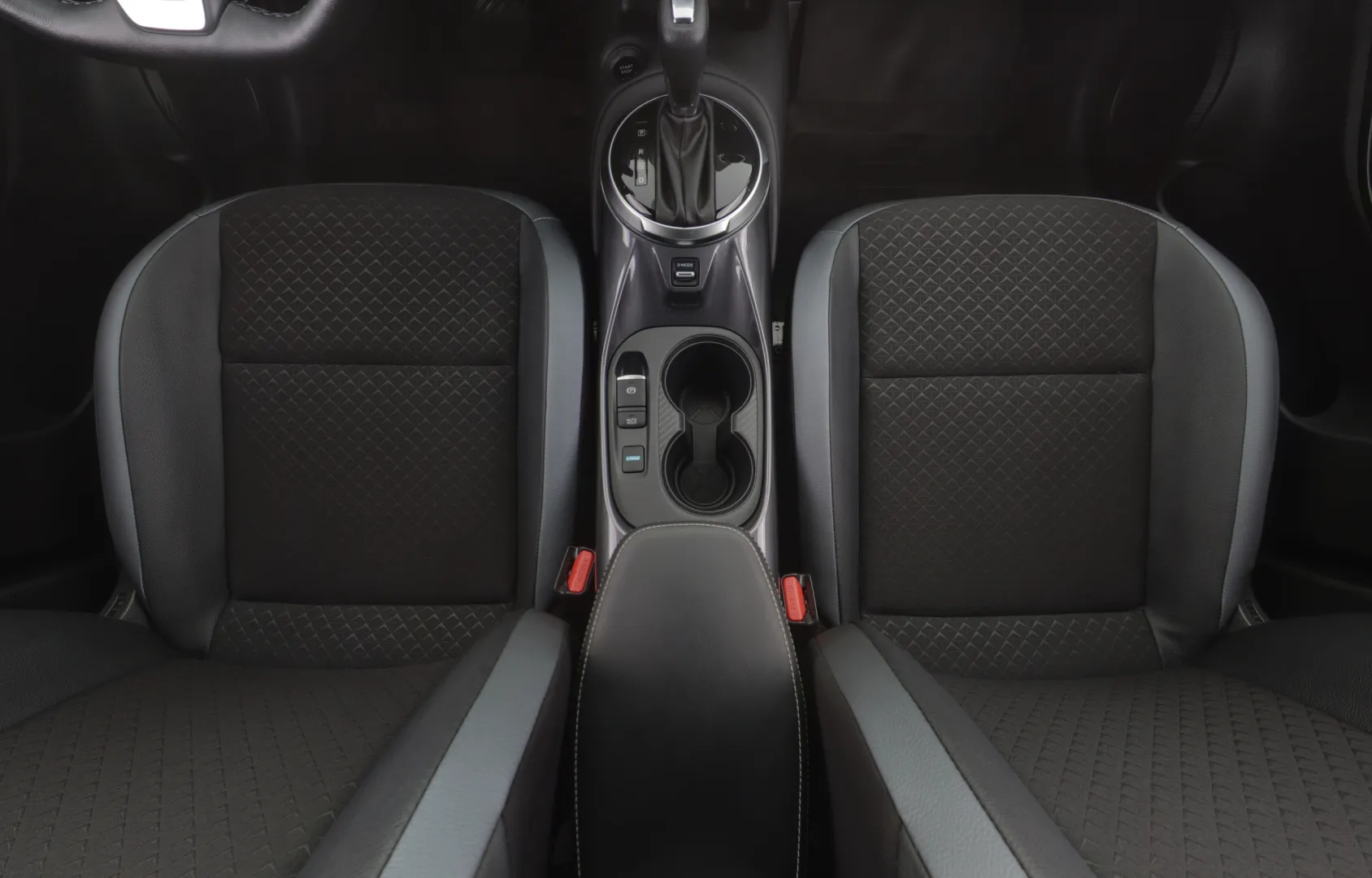 NISSAN Juke NNF-975 carousel image