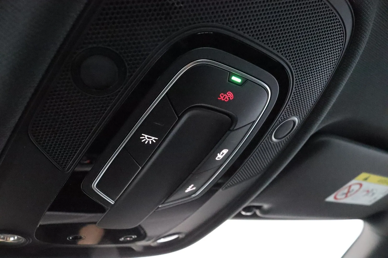 Audi A5 MOE-595 carousel image