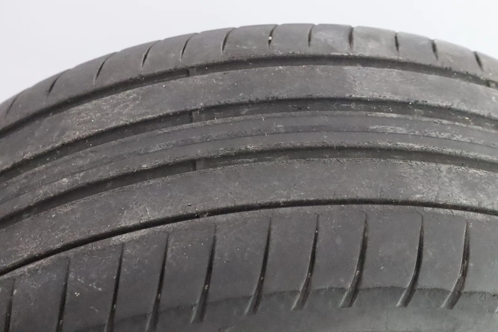 Audi A5 MOE-595 carousel image